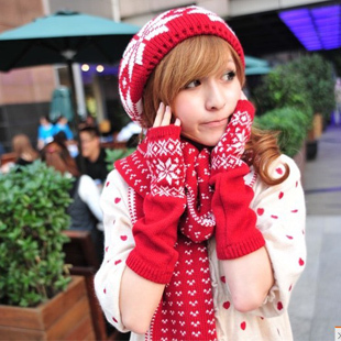  谷兜批发 新年礼物雪花针织毛线围巾手套帽子三件套 秋冬 保暖 女