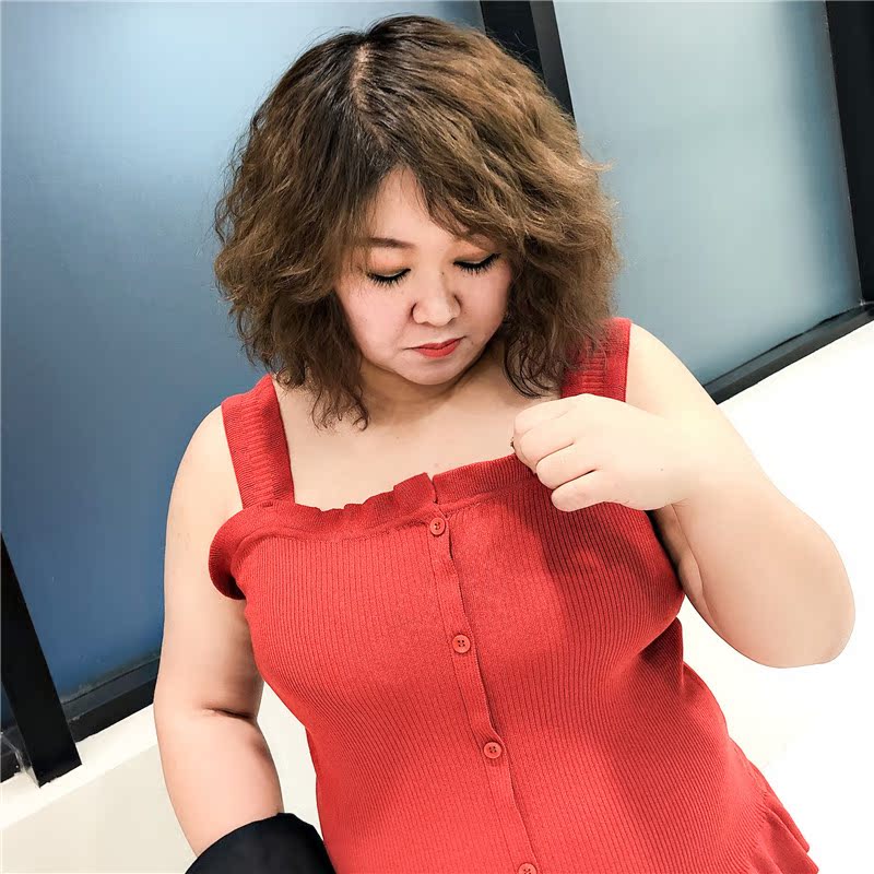 大码小心机打底衫坎肩针织背心女一字领修身小吊带胖mm韩版百搭在类目 女装/女士精品, 大码女装中 - 来自Buy2taobao.com提供专业的淘宝代购服务