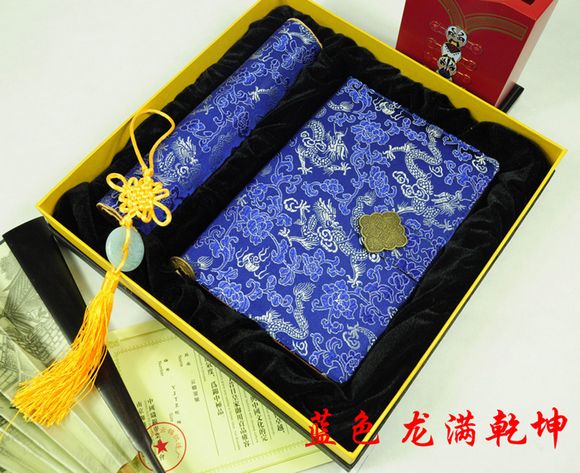 工艺品本子云锦 南京特产 记事本 花纹精品云锦鼠标垫笔记本在类目 居家布艺, 缝纫DIY材料、工具及成品, 布艺DIY成品, 杯垫中 - 来自Buy2taobao.com提供专业的淘宝代购服务