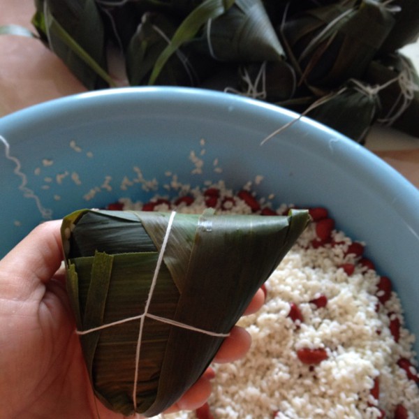 Xinghua specialty Orthodox school Pure handwork Dragon boat festival Original flavor White rice dumplings Glutinous rice traditional Chinese rice-pudding Red bean candied jujube additivein the Snacks/Nuts/Specialty , Pastry/Dessert , Traditional cakes category - from Buy2taobao.com to provide professional Taobao agent buy service