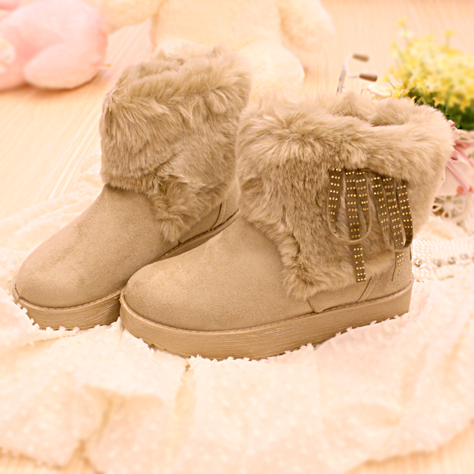 可爱蝴蝶结雪地靴...