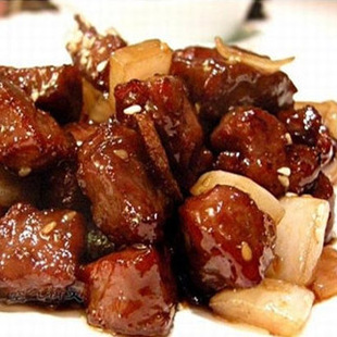  【聚百鲜】鲜香肉嫩 营养好 雪花牛仔粒 300克  好吃超实惠
