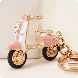 ★韩国 热卖 粉色小电动车 汽车钥匙扣 女士 包
