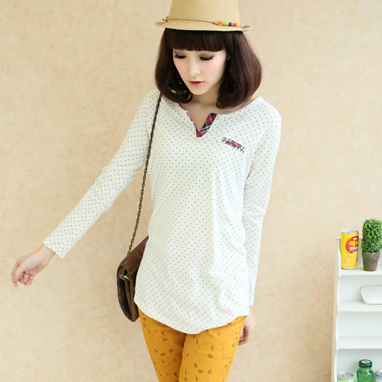 甜美日系圆领点点百搭...