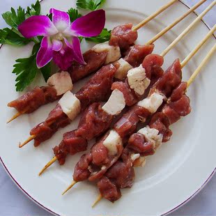  原始烧烤30串大羊肉串烤羊串食材半成品户外生鲜肉类食品新鲜疯抢