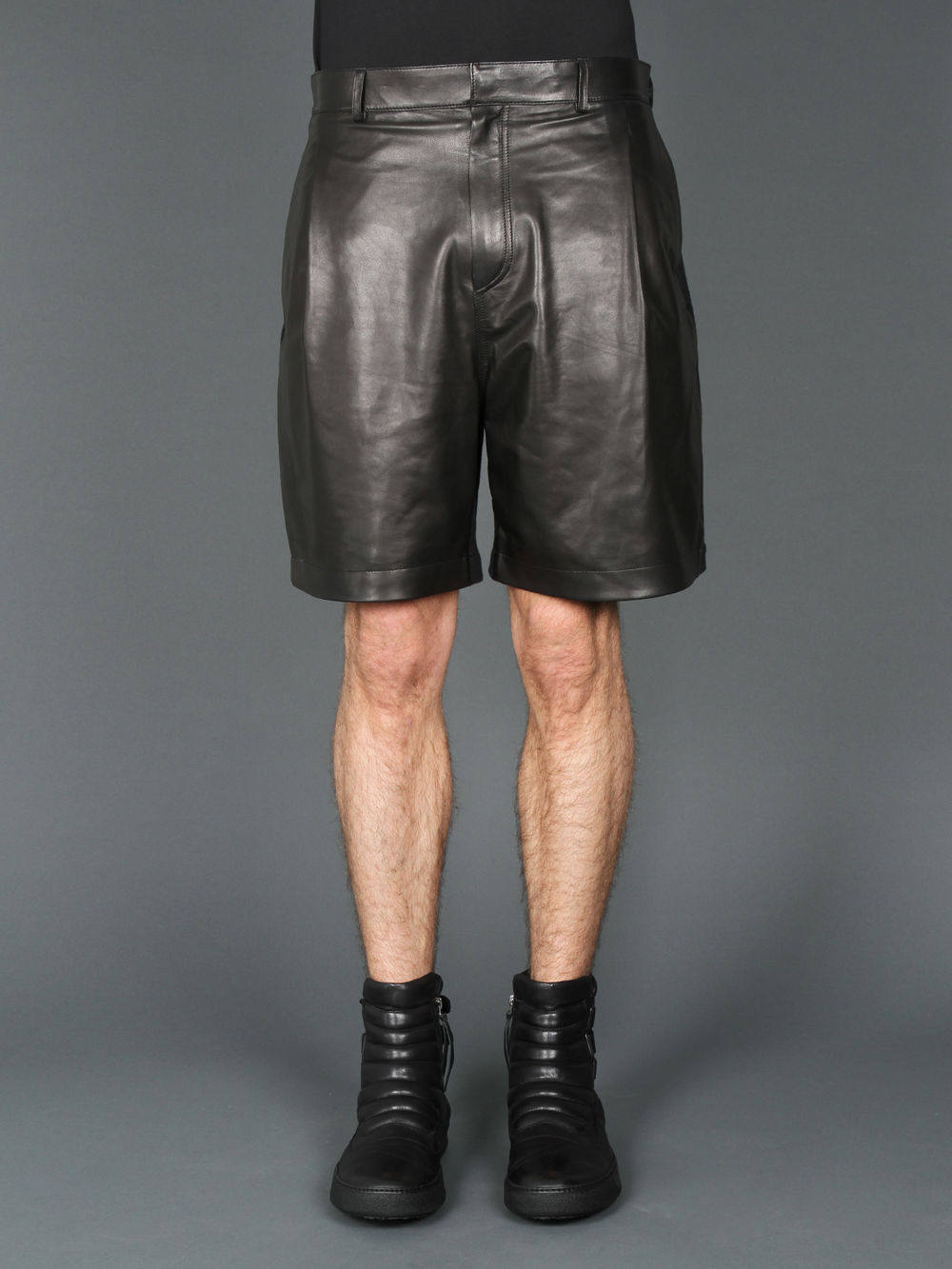 Spring/summer 2013 new SILENGIVENCHY PU leather to spell cotton shorts ahead of England easing style