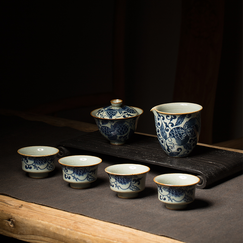 景德鎮手繪仿古青花瓷 多子石榴紋 蓋碗 公杯 品茗杯功夫茶具在類目 餐飲具, 茶具, 功夫茶具中 - 來自Buy2taobao.com提供專業的淘寶代購服務