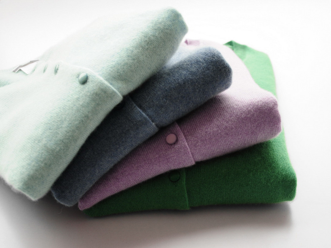 【多图】<em>羊绒</em>圆领<em>开衫</em> - <em>羊绒</em>圆领<em>开衫</em>品牌|价格