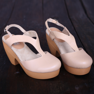  脱毒罂粟 复古英伦风。全牛皮 包头高防水台 高跟凉鞋 真皮女鞋