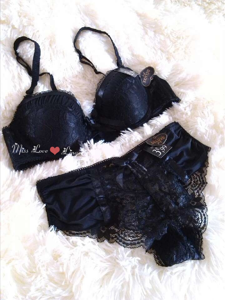 Clearance Cheap France secret court Lace fold Bras black/White Optional Matching Underwearin the Lingerie/Men's underwear/Tracksuit , Bra Sets category - from Buy2taobao.com to provide professional Taobao agent buy service