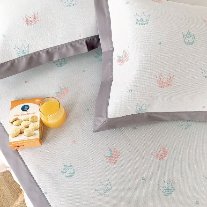 High-end 900D natural summer sleeping mat Three Foldable ventilation Borneol 1.5m1.8m air conditioner Soft seats or berthsin the Bedclothes , Mat/Mats/Rattan seats/Straw mat/Leather seats category - from Buy2taobao.com to provide professional Taobao agent buy service