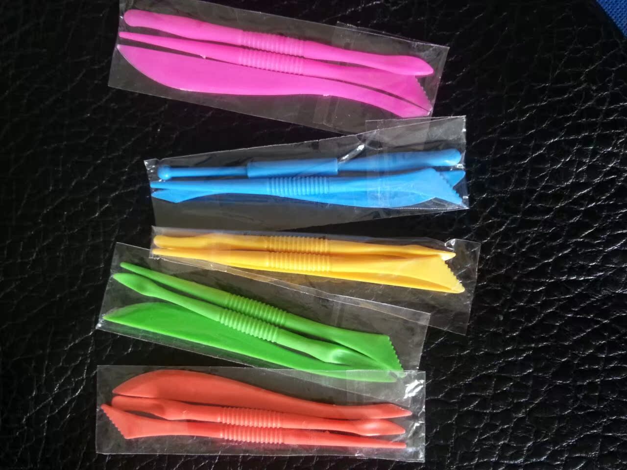 超轻粘土制作工具刀 彩泥diy工具配件 轻泥雕刻塑料大三件套包邮在类目 玩具/童车/益智/积木/模型, 手工制作/创意DIY, 手工制作工具/彩纸/配件中 - 来自Buy2taobao.com提供专业的淘宝代购服务