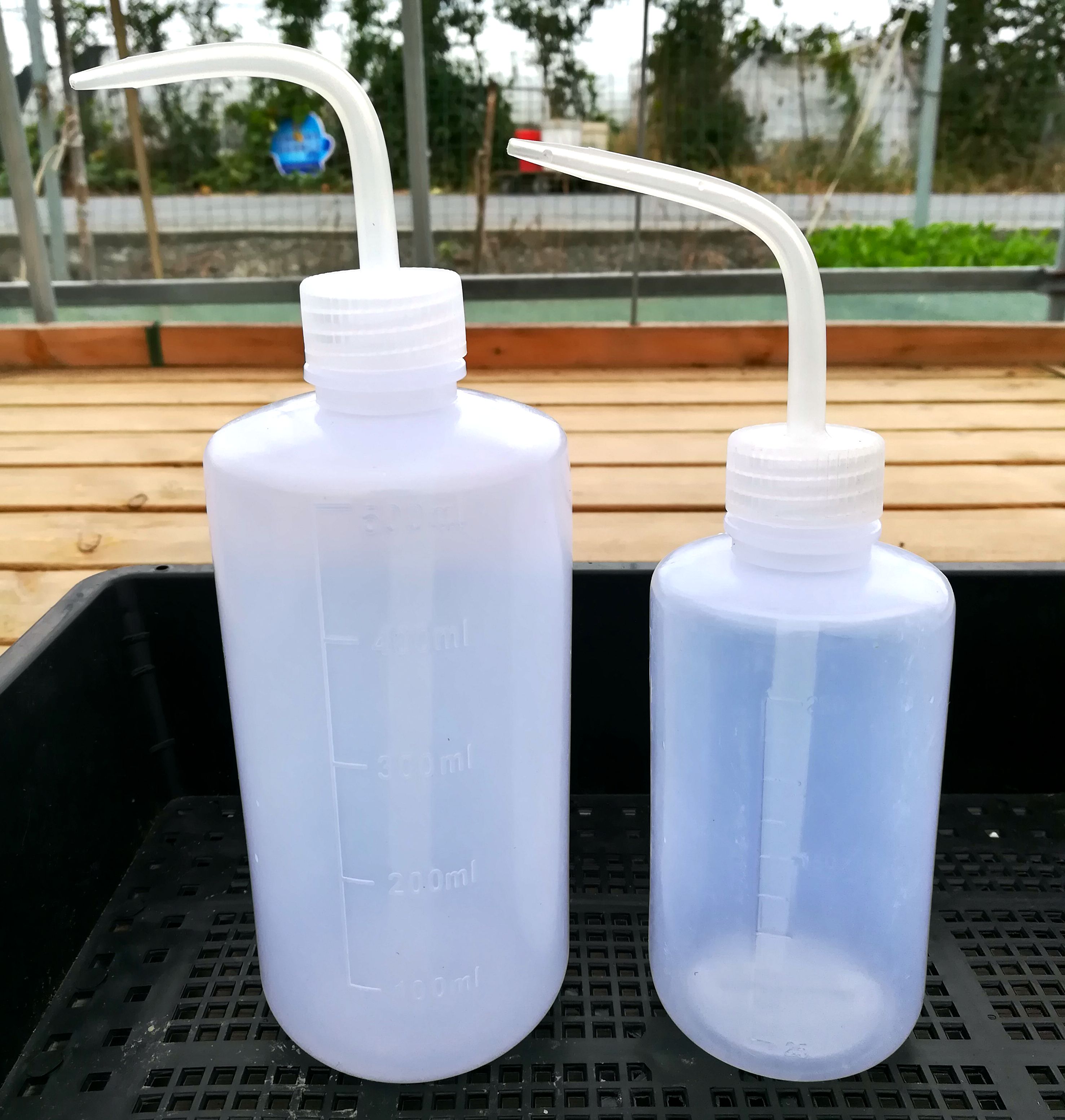 浇水壶多肉植物 弯嘴施肥器塑料喷壶浇花壶长嘴绿植园艺花卉喷壶在类目 鲜花速递/花卉仿真/绿植园艺, 园艺用品, 洒水/浇水壶中 - 来自Buy2taobao.com提供专业的淘宝代购服务