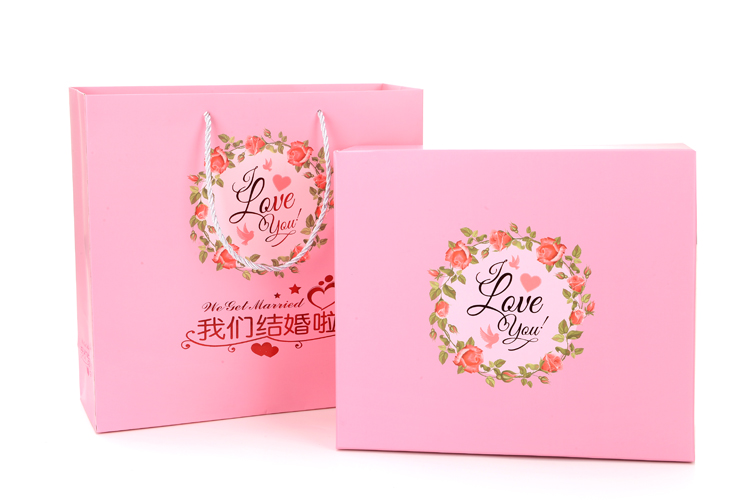 我们结婚啦特制立体礼盒 结婚订婚满月周岁生日礼盒伴手礼抖音款在类目 节庆用品/礼品, 婚庆布景/道具, 伴手礼中 - 来自Buy2taobao.com提供专业的淘宝代购服务