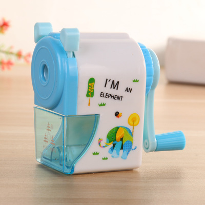 手摇削笔器 新款铅笔卷笔刀 手摇 可爱卡通儿童转笔刀削笔器塑料