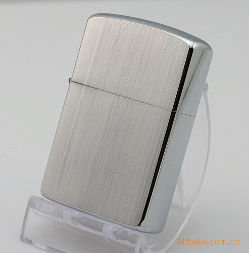 佐罗Z8811坚拉丝金属煤油打火机在类目 ZIPPO/瑞士军刀/眼镜, 品牌打火机及配件, 其它, 煤油打火机中 - 来自Buy2taobao.com提供专业的淘宝代购服务
