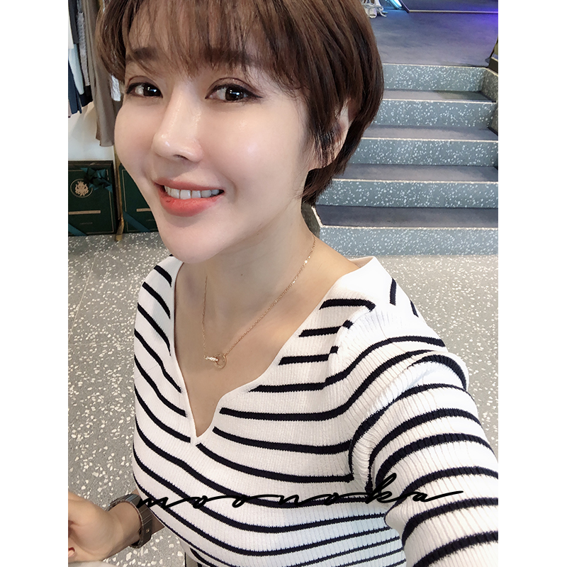 章鱼家 韩国首尔实体店实拍 V领条纹半袖T恤女 修身短袖 心机girl|msdalam kategori Butik wanita / wanita, baju-T - dari Buy2taobao.com untuk memberikan perkhidmatan ejen Taobao profesional membeli