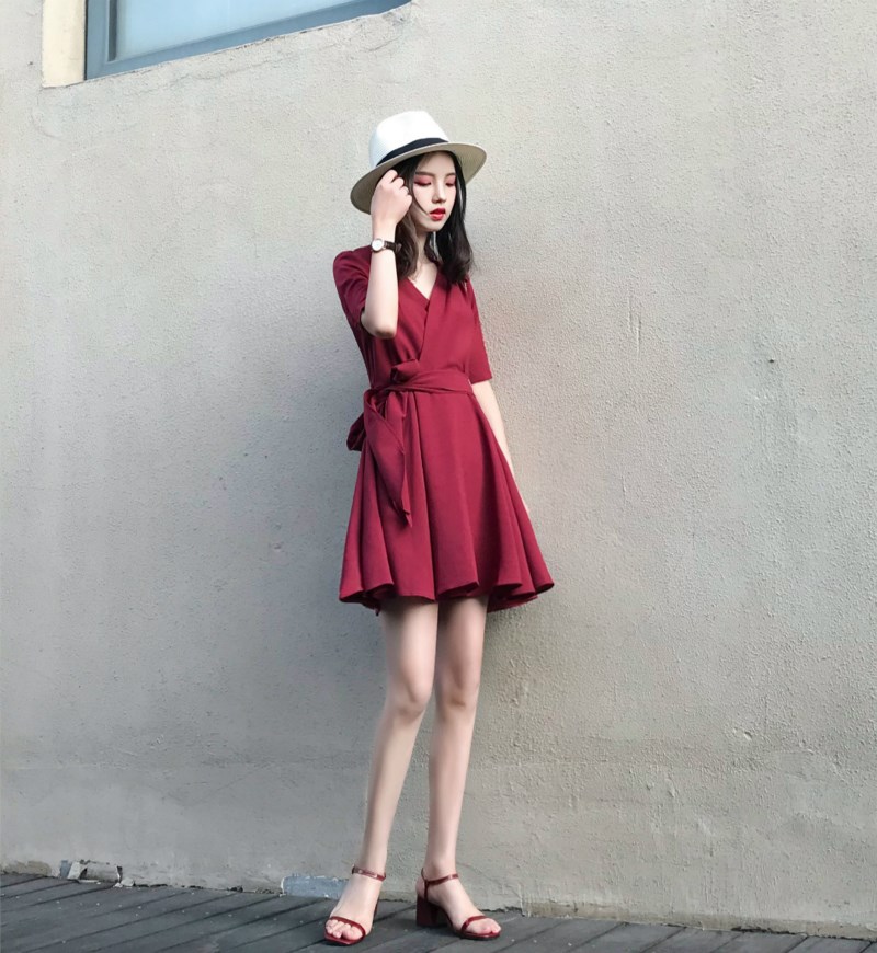 V領雪紡中長款連衣裙2019夏裝新款大碼女裝收腰ins超火慵懶風裙子在類目 女裝/女士精品, 大碼女裝中 - 來自Buy2taobao.com提供專業的淘寶代購服務