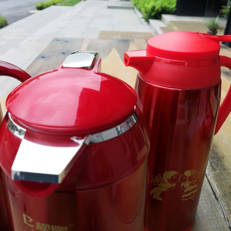 结婚热水瓶一对婚庆用品水壶陪嫁红色不锈钢暖瓶家用开水瓶保温壶在类目 餐饮具, 杯子/水杯/水壶, 热水瓶中 - 来自Buy2taobao.com提供专业的淘宝代购服务