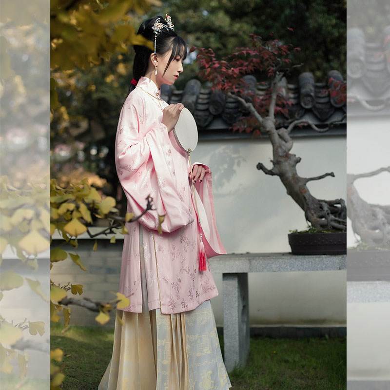無妄海漢服齊腰漢服女春秋冬壹片式織金明制馬面裙在類目 女裝/女士精品, 唐裝/民族服裝/舞臺服裝, 民族服裝/舞臺裝中 - 來自Buy2taobao.com提供專業的淘寶代購服務