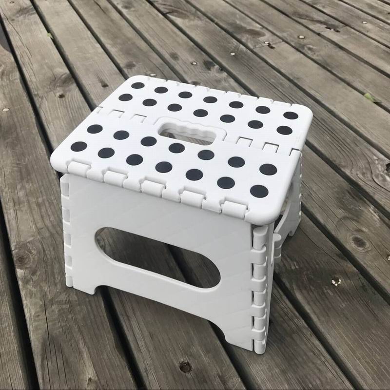 怡笑天开儿童折叠凳塑料折叠凳轻便手提式便携小凳子家用小板凳在类目 尿片/洗护/喂哺/推车床, 儿童房/桌椅/家具, 儿童椅中 - 来自Buy2taobao.com提供专业的淘宝代购服务