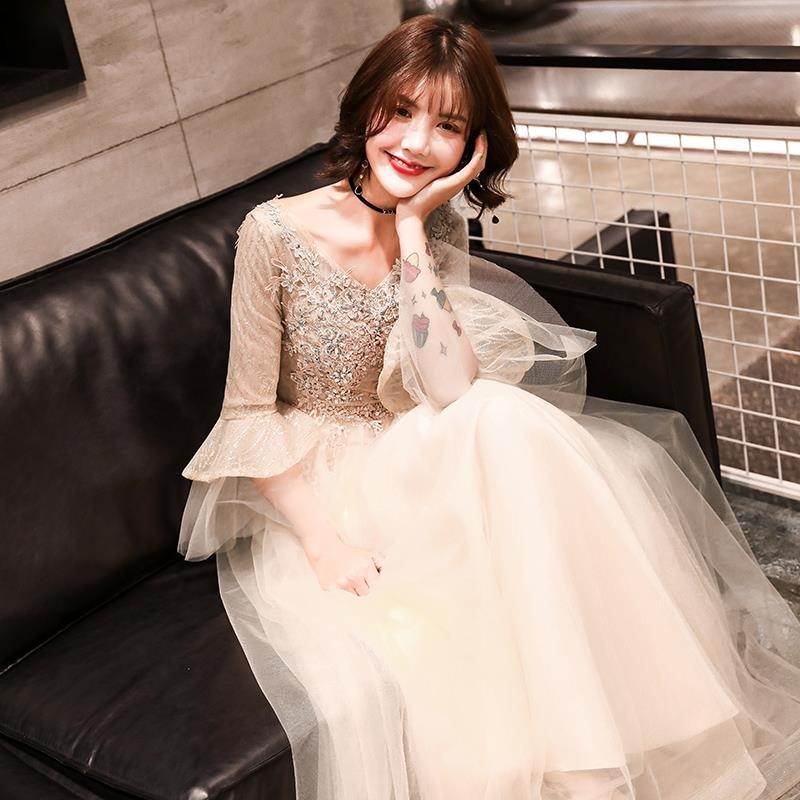 礼服女宴会气质仙宴会晚礼服2019优雅金色长款新款韩版在类目 女装/女士精品, 婚纱/旗袍/礼服, 礼服/晚装中 - 来自Buy2taobao.com提供专业的淘宝代购服务