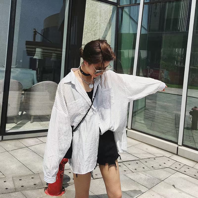superjoy 2019春夏新款宽松显瘦双口袋条纹长袖衬衫女短款防晒衫|ruв категории Женская одежда, костюм/студенты школьную форму/обмундирования, Другие костюм - от Buy2taobao.com для оказания профессиональной услуги покупки агента Taobao