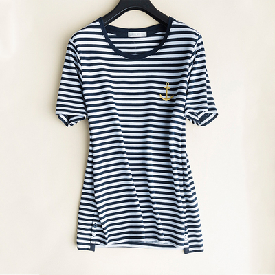 定制2018新款 夏季要收轻松减龄法式撞色刺绣航海风条纹短袖T恤女