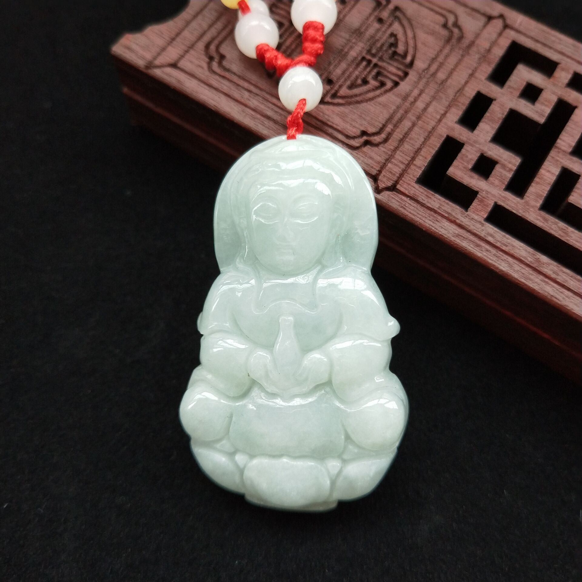 Send certificate Myanmar Emerald Guanyin Pendant Jade Jade Pendant Necklace Goddess of Mercy Jade Pendant Pendantin the Jewelry/Diamond/Jade/Gold , Jade (New) , Choker category - from Buy2taobao.com to provide professional Taobao agent buy service
