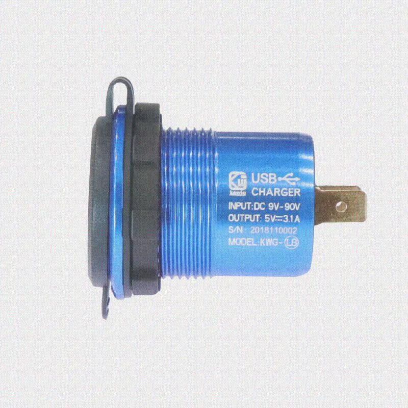 New products aluminium alloy intelligence Car Charger 90V currency Aperture waterproof 3.1A mobile phone Electric vehicle chargein the Car/Articles/Fitting/Refit , Car Audio/Car Electronics/Electric , Car Electronics/Electric , Car Charger category - from Buy2taobao.com to provide professional Taobao agent buy service