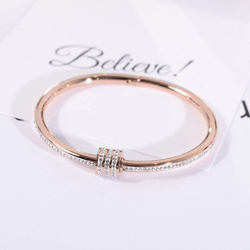 Europe and America Net Red Diamond temperament Bracelet Titanium 18K Rose Gold Bracelet Winnings Trendsetter A wrist Jewelryin the Accessories/Fashion Jewelry, Bracelet category - from Buy2taobao.com to provide professional Taobao agent buy service