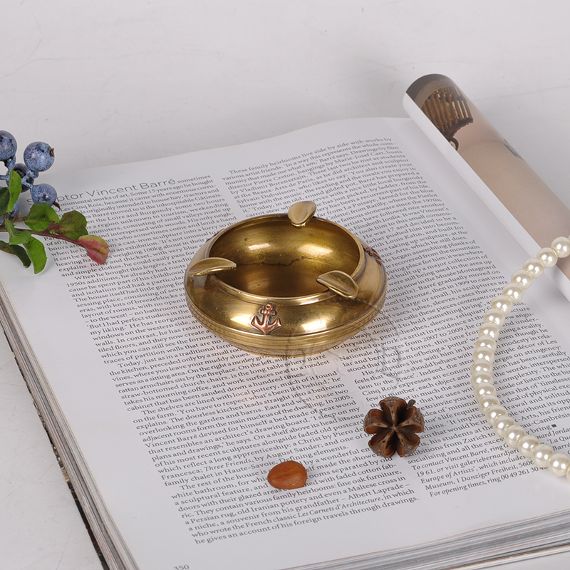 French Imported Pure copper brass manual Metal Take it with you portable outdoors A business travel Mini ashtray vehiclein the Home accessories , Decorative items , Decorative ashtray category - from Buy2taobao.com to provide professional Taobao agent buy service