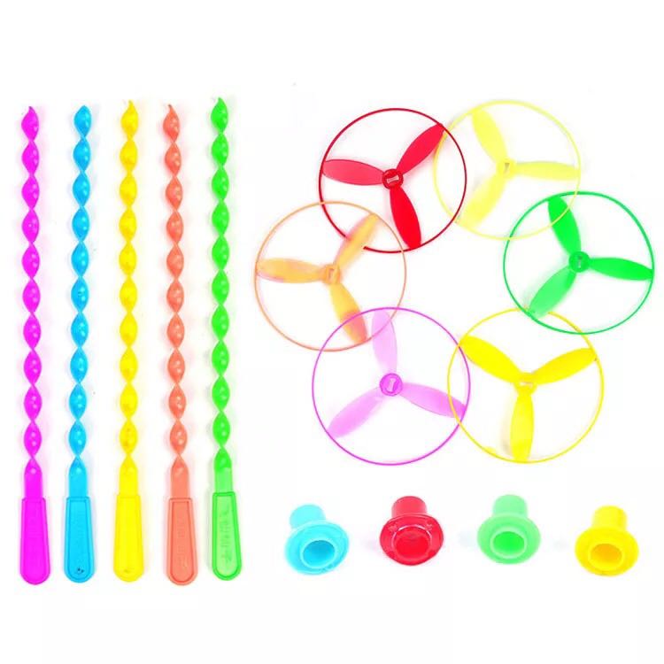 square Best Sellers colour children Puzzle Toys Hand UFO kindergarten Little gift outdoors giftin the Toy/Childs/Puzzle/Building block/Model , Outdoor sports/Leisure/Traditional toys , Flying disk/UFO/Bamboo dragonfly class category - from Buy2taobao.com to provide professional Taobao agent buy service