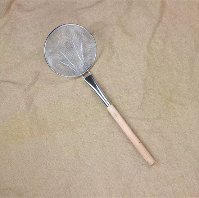 304不锈钢炸篱笊篱钢丝篱过滤网漏勺油渣捞面条捞饺子馄饨捞 包邮在类目 厨房/烹饪用具, 烹饪用具, 烹饪勺铲, 漏勺中 - 来自Buy2taobao.com提供专业的淘宝代购服务