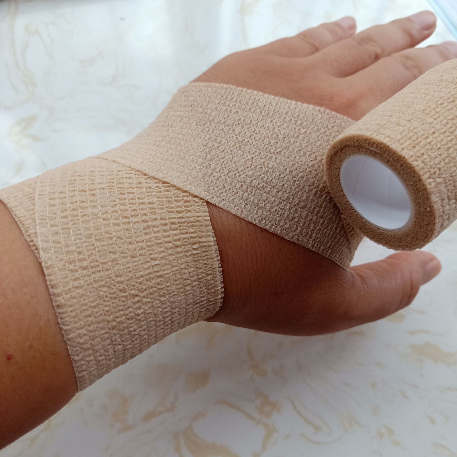 弹性自粘绷带捆扎带疤痕加压弹力固定运动护膝把手带胶带顺丰包邮|msdalam kategori Bike/Berbasikal Equipment/Parts, Bike/peralatan basikal, tegap/pita setang - dari Buy2taobao.com untuk memberikan perkhidmatan ejen Taobao profesional membeli