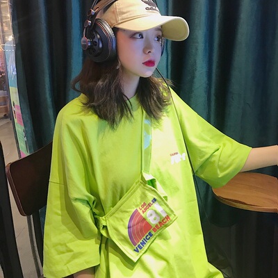 hiphop上衣韩版原宿港风蹦迪t恤女嘻哈bf宽松短袖ins网红同款上衣