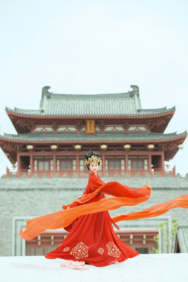 【畫堂春】花嫁系列 心頭血漢服四件套 原創正品授權 現貨在類目 個性定製/設計服務/DIY, 服飾箱包定製, 服裝定製, 漢服定製中 - 來自Buy2taobao.com提供專業的淘寶代購服務