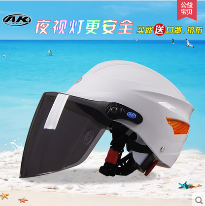 新品AK/艾凱628防曬夏盔保暖秋冬盔電動車安全帽男女頭盔四季通用在類目 摩托車/裝備/配件, 摩托車騎士裝備, 摩托車頭盔中 - 來自Buy2taobao.com提供專業的淘寶代購服務
