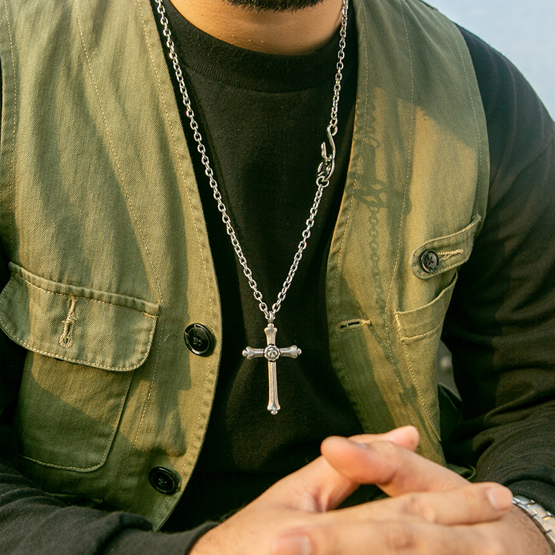 Chaopai work clothes Shawn Yue Same item Accessories Takahashi Goro Retro personality Necklace cross sweater chainin the Accessories/Fashion Jewelry, Necklace category - from Buy2taobao.com to provide professional Taobao agent buy service