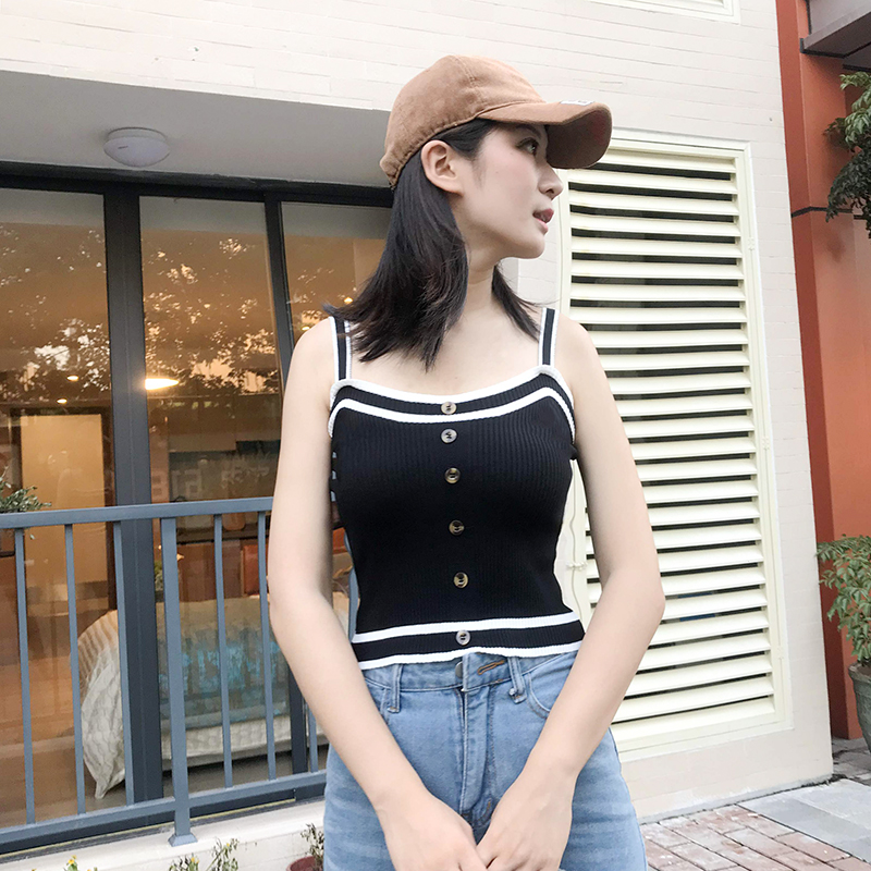 黑色吊带外穿网红显瘦美背纽扣短款露脐ins背心女夏百搭性感吊带在类目 女装/女士精品, 背心吊带中 - 来自Buy2taobao.com提供专业的淘宝代购服务
