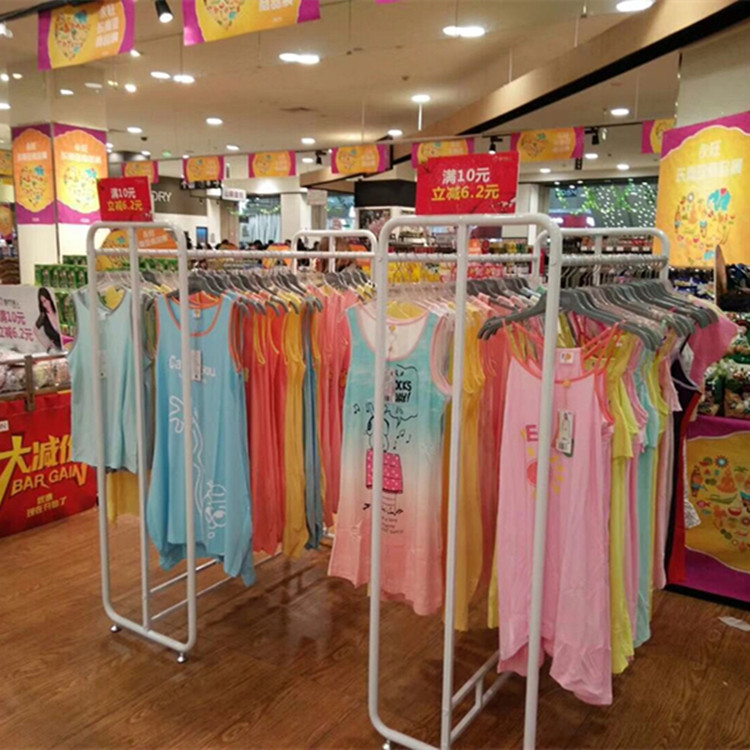 铁艺落地式双杠服装展示架童装双排侧挂衣架内衣店睡衣中岛货架在类目 商业/办公家具, 服装店家具, 服装展示架中 - 来自Buy2taobao.com提供专业的淘宝代购服务