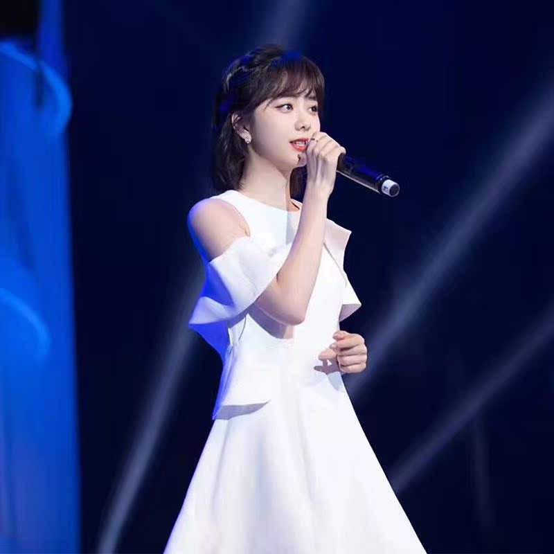 香港夏装新款明星同款时尚名媛气质白色无袖礼服洋装露肩连衣裙女在类目 女装/女士精品, 婚纱/旗袍/礼服, 礼服/晚装中 - 来自Buy2taobao.com提供专业的淘宝代购服务