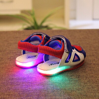 男童运动凉鞋10 11个月宝宝婴儿软底闪光学步