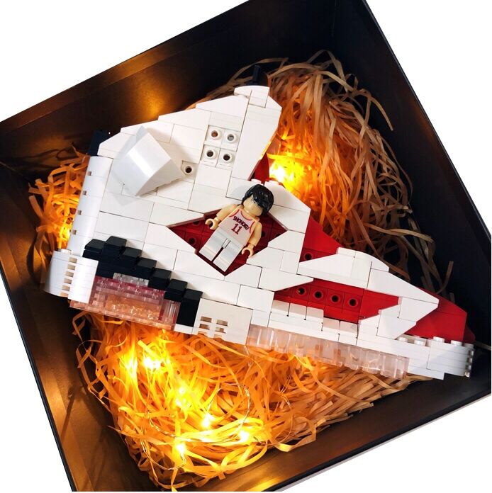 aj6 Building blocks Build a dream Original aj6 Building blocks Sneakers Carmine Chuanfeng Building blocks Send her boyfriend a giftin the Toy/Childs/Puzzle/Building block/Model , Beads/Jigsaw/Pair/Disassembly/Beat Toy , Construction of/Fight inserted blocks category - from Buy2taobao.com to provide professional Taobao agent buy service