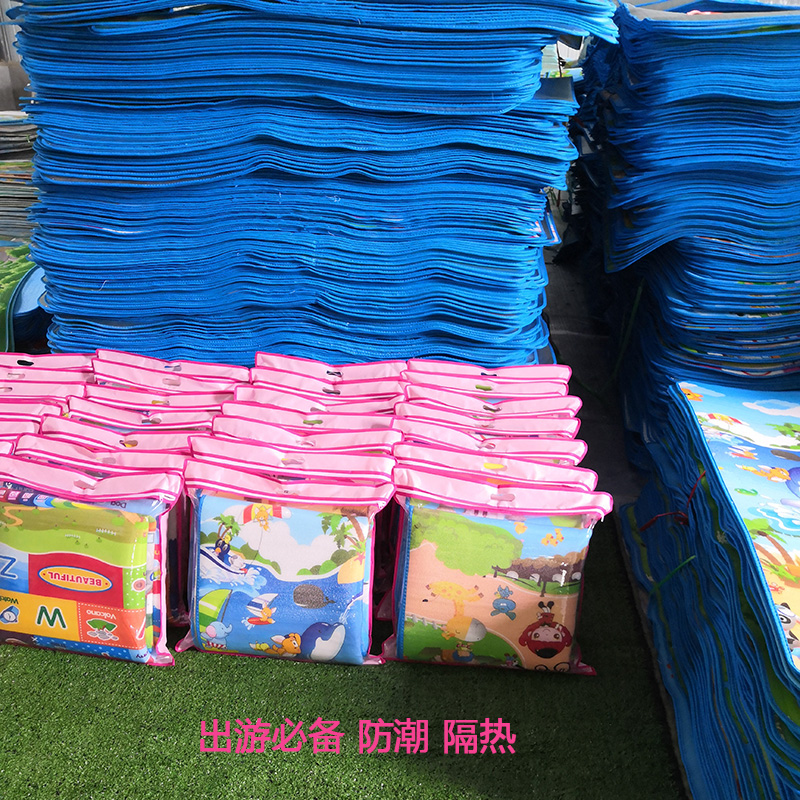春游外出防潮隔热地垫户外野餐垫居家宝宝爬行垫便携可折叠爬爬垫在类目 玩具/童车/益智/积木/模型, 幼儿爬行/学步/健身, 爬行垫中 - 来自Buy2taobao.com提供专业的淘宝代购服务