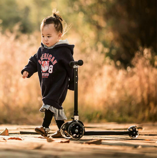 LINFLY GO 儿童滑板车幼儿小童可升降折叠闪光轮三轮儿童滑板车在类目 玩具/童车/益智/积木/模型, 童车/儿童轮滑, 滑板车中 - 来自Buy2taobao.com提供专业的淘宝代购服务