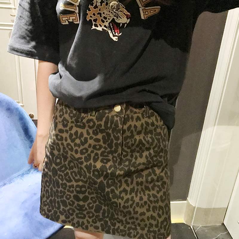 小葵家 春季新款东大门版时尚豹纹印高腰包臀半身裙子女短裙在类目 女装/女士精品, 半身裙中 - 来自Buy2taobao.com提供专业的淘宝代购服务