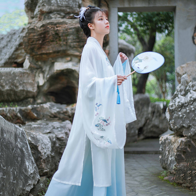 曲苑荷風【鳥鳴澗】原創漢服女齊胸襦裙大袖衫漸變繡花日常套裝夏在類目 女裝/女士精品, 唐裝/民族服裝/舞臺服裝, 民族服裝/舞臺裝中 - 來自Buy2taobao.com提供專業的淘寶代購服務
