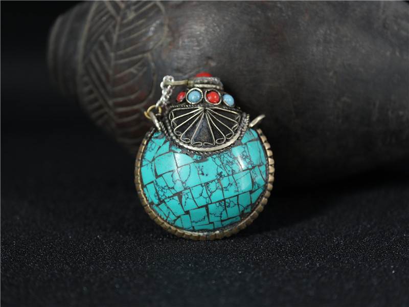 manual Set Turquoise Snuff bottle Pendant Tibetan Ethnic style manual Snuff bottle Pendantin the Arts and crafts , Minority handicrafts , Mongolian features , Mongolian snuff bottle category - from Buy2taobao.com to provide professional Taobao agent buy service