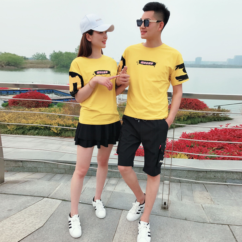情侣装套装2019新款韩版男士短袖T恤潮流衣服半袖女生百褶裙短裙在类目 男装, T恤中 - 来自Buy2taobao.com提供专业的淘宝代购服务